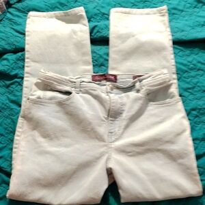 Gloria Vanderbilt jeans, size 12, light blue